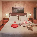 Theatre Luxury Rooms