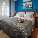 Theatre Luxury Rooms