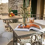 Theatre Luxury Rooms