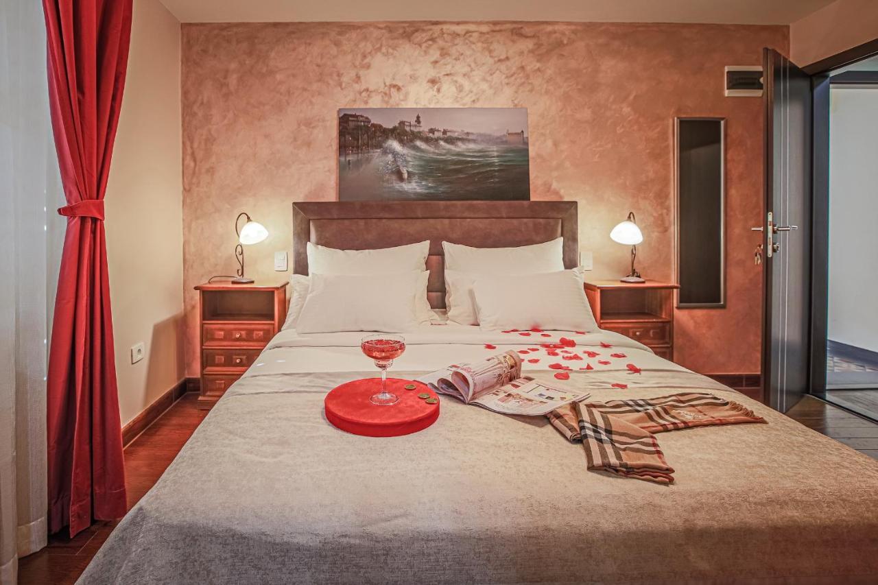 Theatre Luxury Bed & Breakfast Split