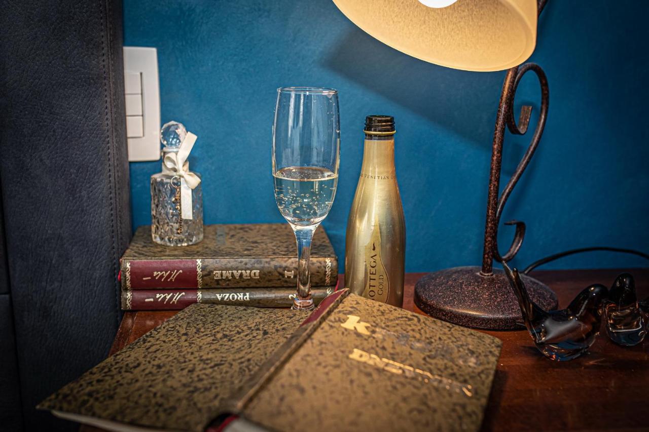 Theatre Luxury Bed & Breakfast 4*